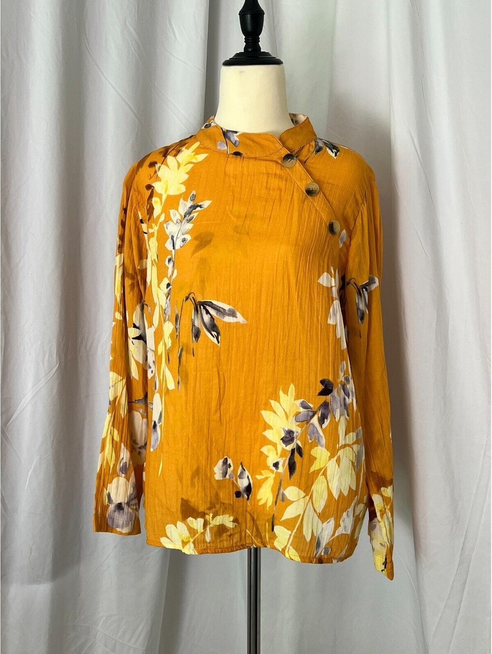 Soft Surroundings Women's Orange Yellow Purple Floral 1/4 Button Top, Size S